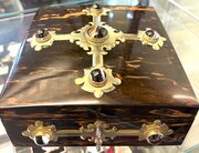 Coromandel & Agate Banded Games Box