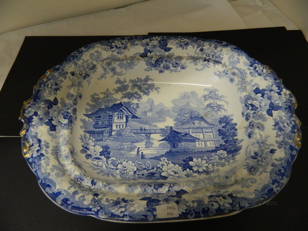 Antiques Atlas 19 Th Century Minton Tureen Genevese Pattern C1830