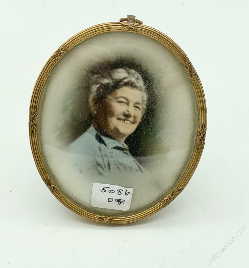 Brass Miniature Oval Portrait Frame Circa 1910
