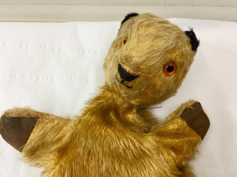 Vintage Collectable Sooty Puppet