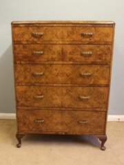 Quality Antique Burr Walnut Chest Of Drawers
