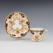 Stunning Royal Crown Derby Lobed Cup & Saucer