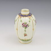 Stunning Worcester Sèvres Style Tea Canister C1780