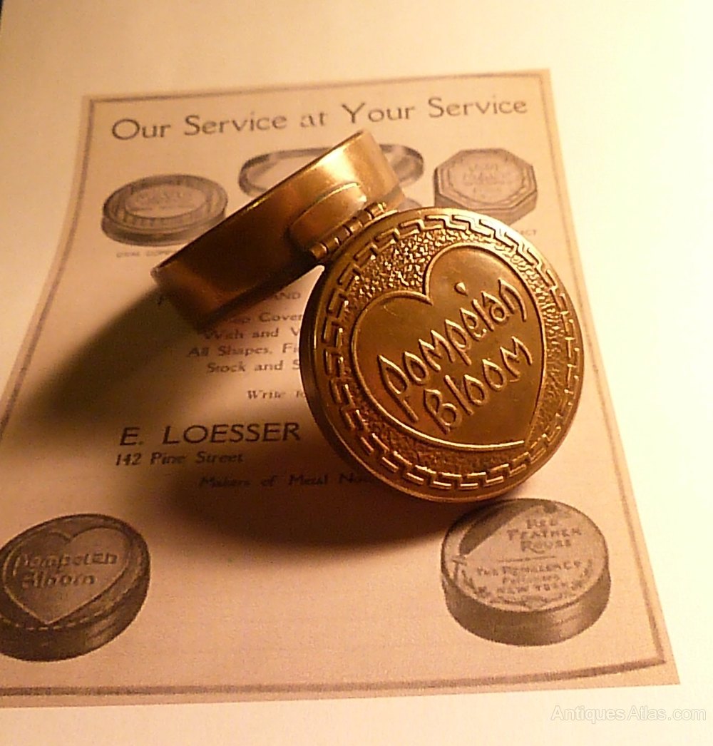 Antique Rough Compact Antiques Atlas - Antique Pompeian Bloom Compact Rouge 1920 as395a1231