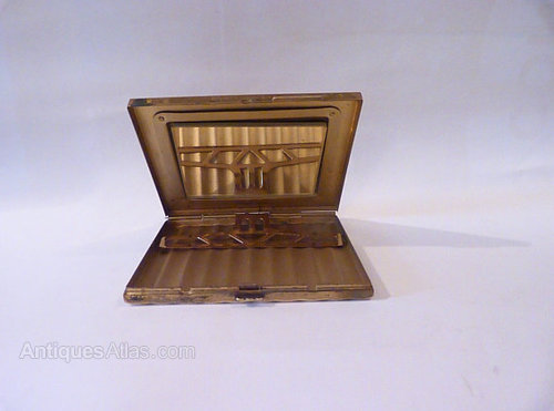 gwenda cigarette case Antiques Atlas