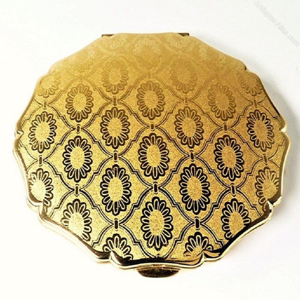 Antiques Atlas - Wonderful Unused Boxed Stratton Compact as395a3038