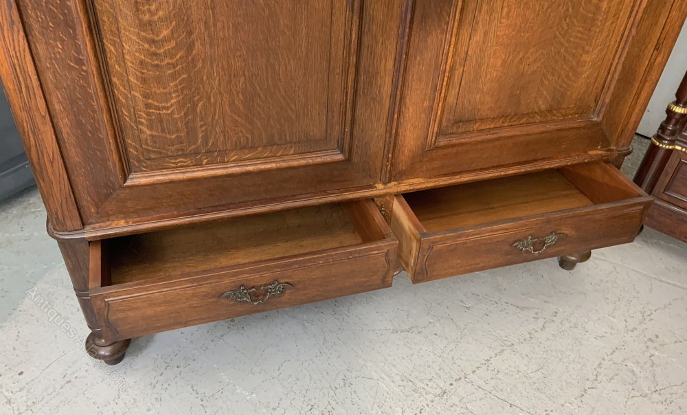 Large Oak French Armoire With Panelled Doors Antiques Atlas
