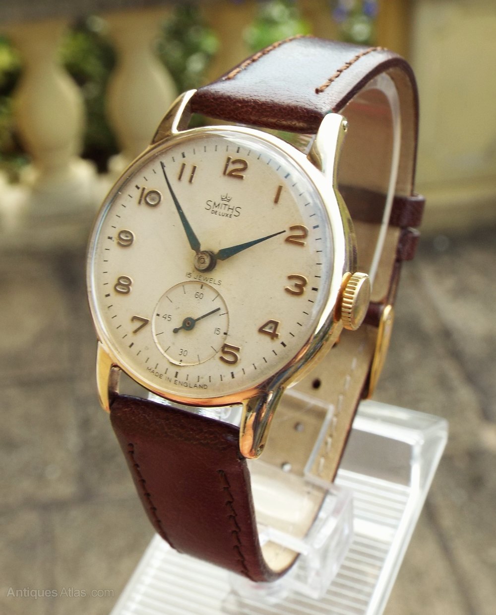 Antiques Atlas 1958 Gents Smiths De Luxe 9ct Gold Watch