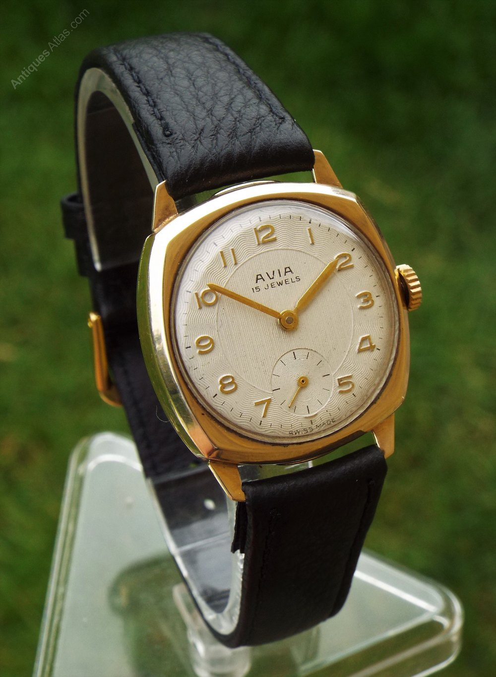 Antiques Atlas 9ct Gold Avia Midsize Wrist Watch, 1966 as170a5584