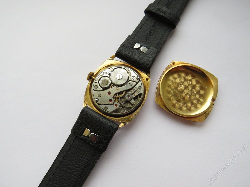 Antiques Atlas 9ct Gold Shield Wrist Watch, 1945