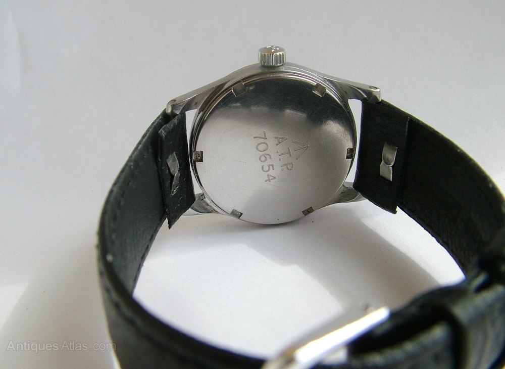 Antiques Atlas - A 1940s Record Military ATP Wristwatch as170a3401