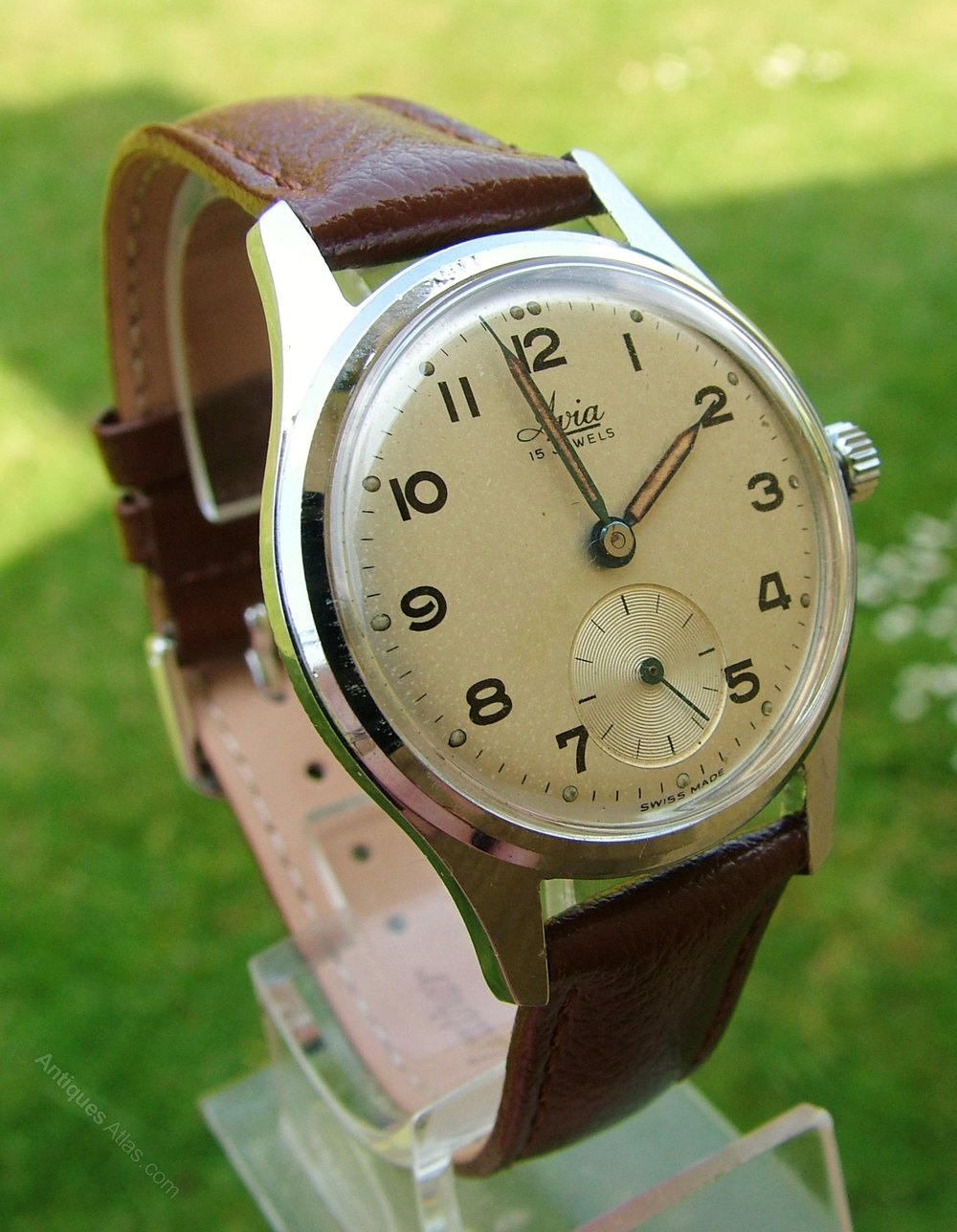 Antiques Atlas A Gents 1950s Avia Wrist Watch