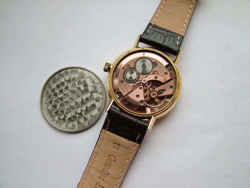 Short essay on wrist watch image
