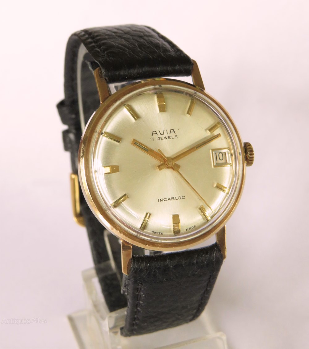 Antiques Atlas Gents 9ct Gold Avia Wrist Watch, 1970