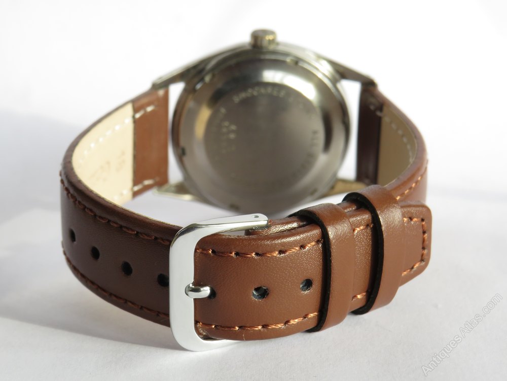 Antiques Atlas Gents Croton Wrist Watch, C1960