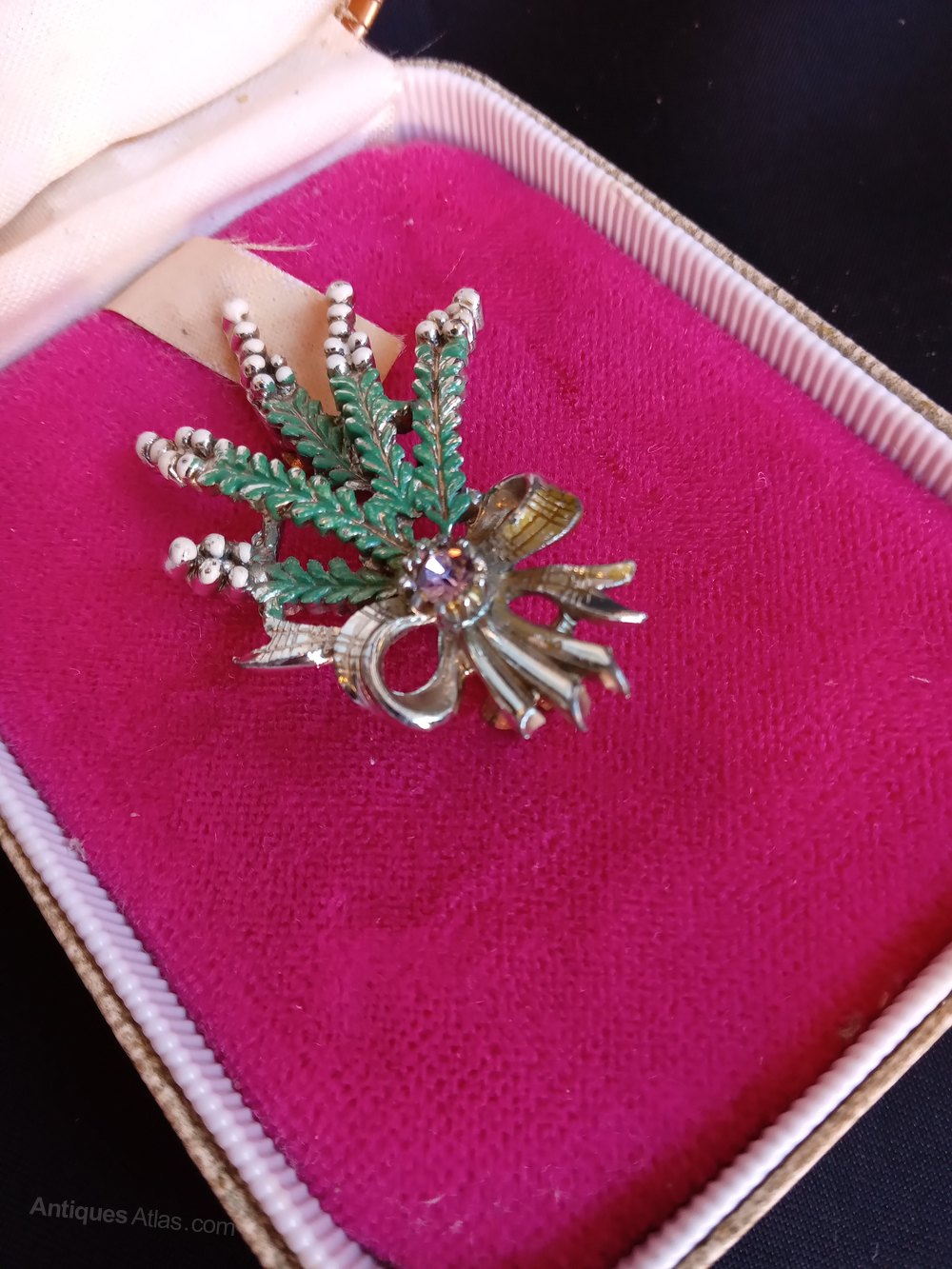 Antiques Atlas Vintage Boxed Brooch Vintage!