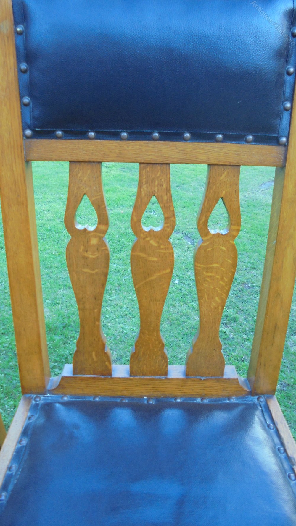 Set 4 Oak Arts & Crafts Dining Chairs Antiques Atlas