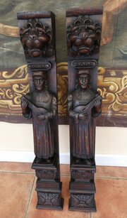2 Wood Carvings Height 35 Inch Oak 1820 