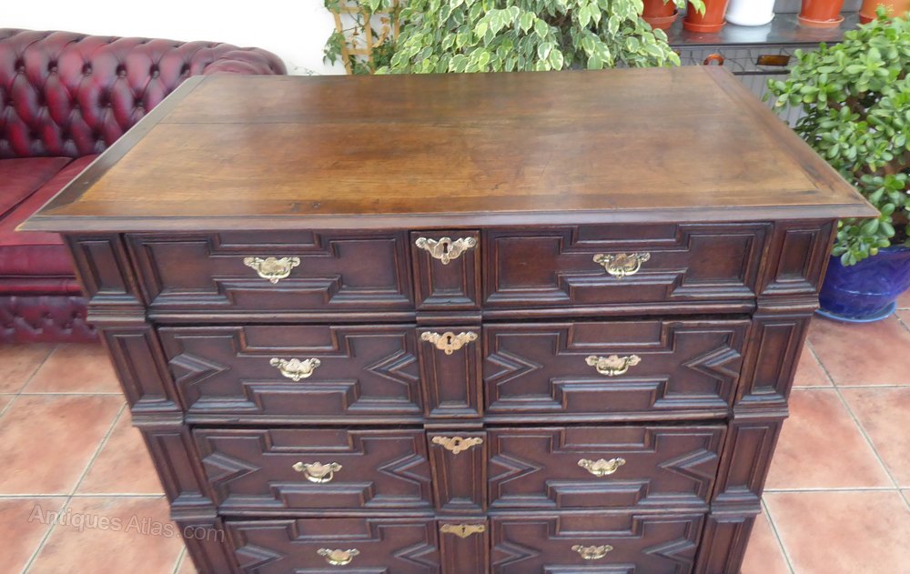 Chest Of Drawers 1690 Country Oak 4 Drawer Antiques Atlas