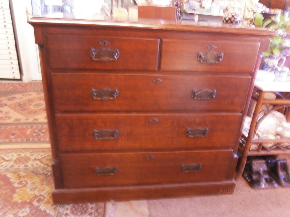Late Victorian Oak Chest Of Drawers Antiques Atlas