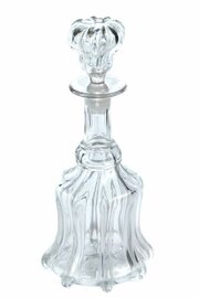 Beautiful Victorian Cut Glass Decanter 
