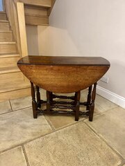 Wonderful Quality Antique Drop Leaf Gateleg Table 