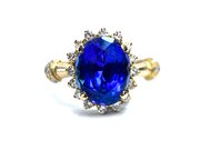 Tanzanite & Diamond Ring