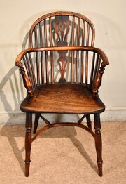 19th Century Yew Wood Windsor Armchair