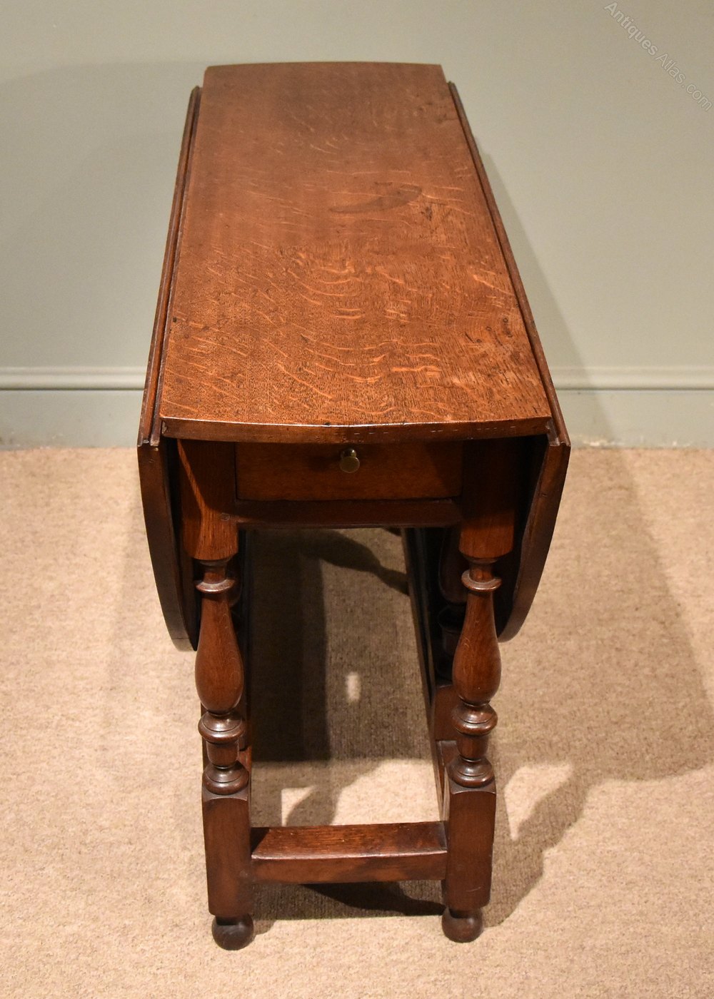 Early 18th Century Oak Drop Leaf Table Antiques Atlas Oak Drop Leaf Table