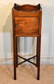 George III Mahogany Bedside Cupboard