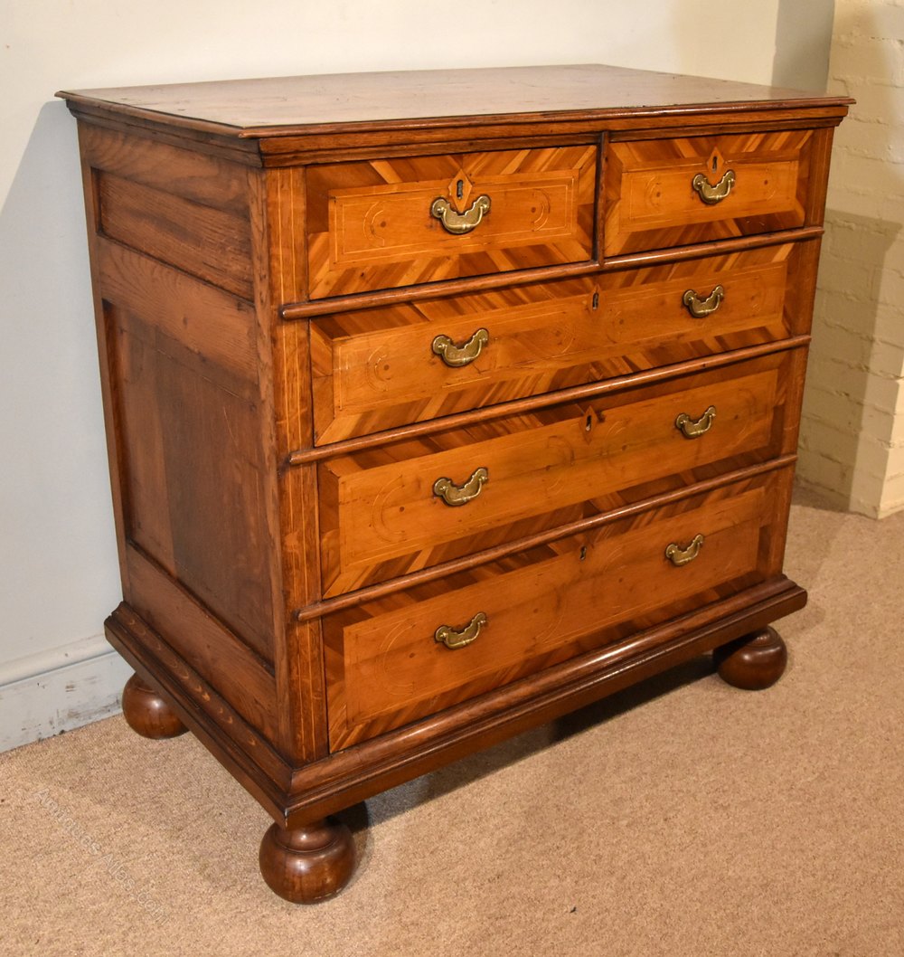 William And Mary Period Oak Chest Of Drawers as331a4145 / WH8167 ...