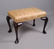 Beautiful Georgian Pony Hoof Mahogany Stool C.1830