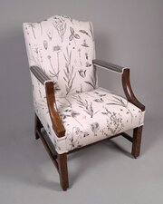 George III Solid Yew Wood Gainsborough Chair 