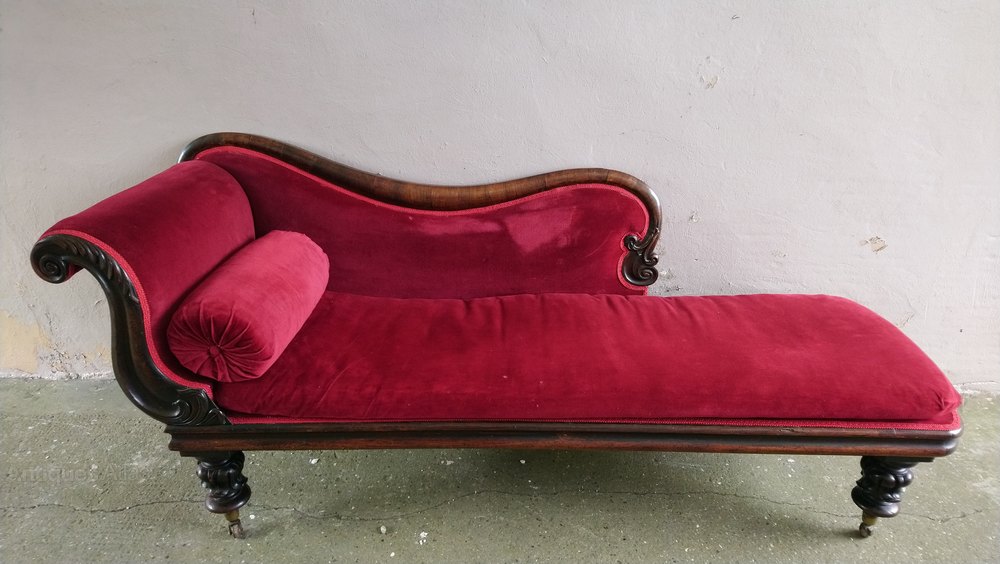 Victorian Chaise With Scroll Back Antiques Atlas