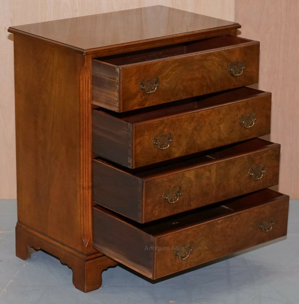Circa 193050's Small Walnut Chest Of Drawers Antiques Atlas