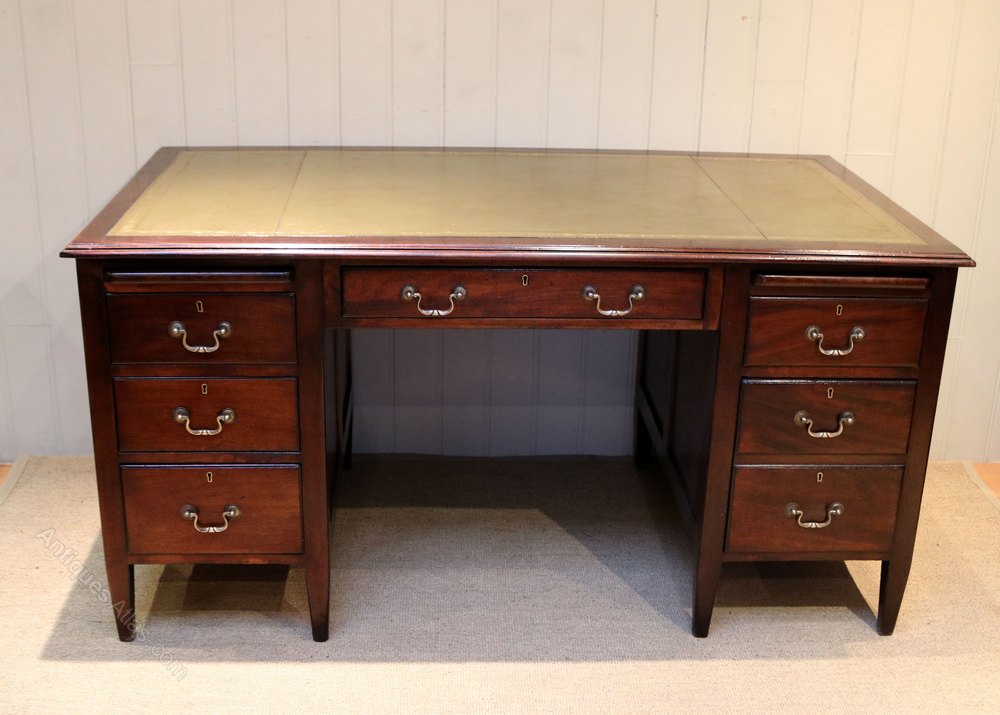 Large Mahogany Desk Antiques Atlas