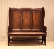 Late 19th Century Solid Oak Settle