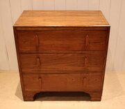 Oak Chest Of Drawers