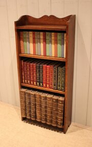 Small Oak Open Bookcase