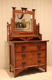 Solid Oak Arts & Crafts Dressing Chest