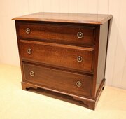 Solid Oak Chest Of Drawers