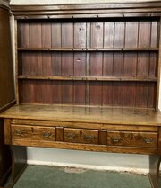 1800S Dresser