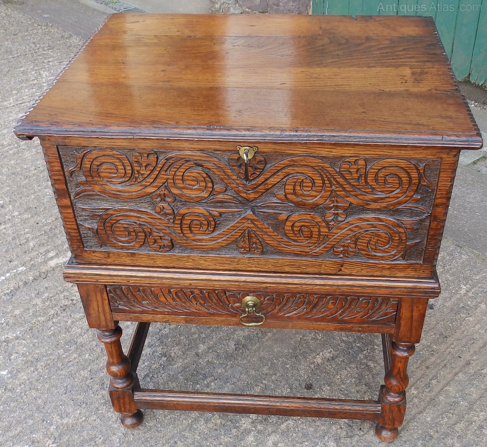 1800s Box On Stand Antiques Atlas