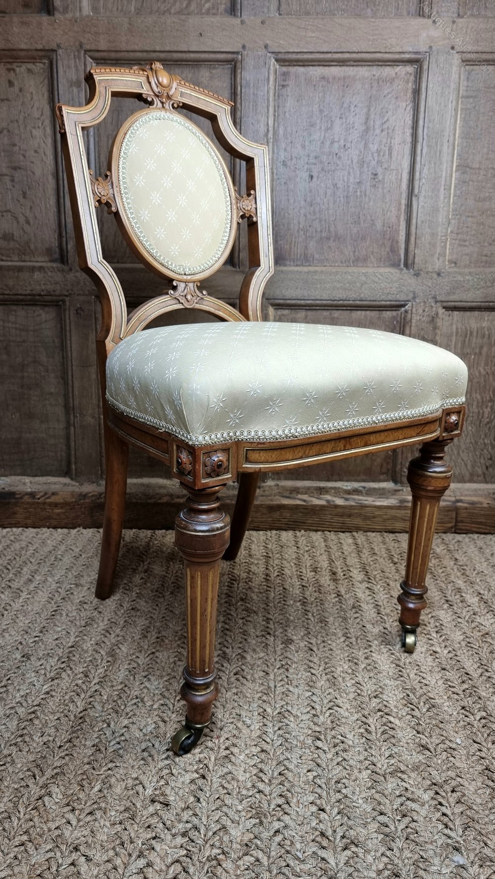 A High Quality Set Of Four Walnut Salon Chairs. as964a380 Antiques Atlas